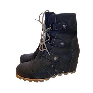 Sorel Black Lace-Up Wedge Ankle Boots